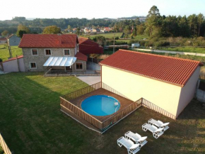 AG Casa Rural Carballo jardín y playa a 14km